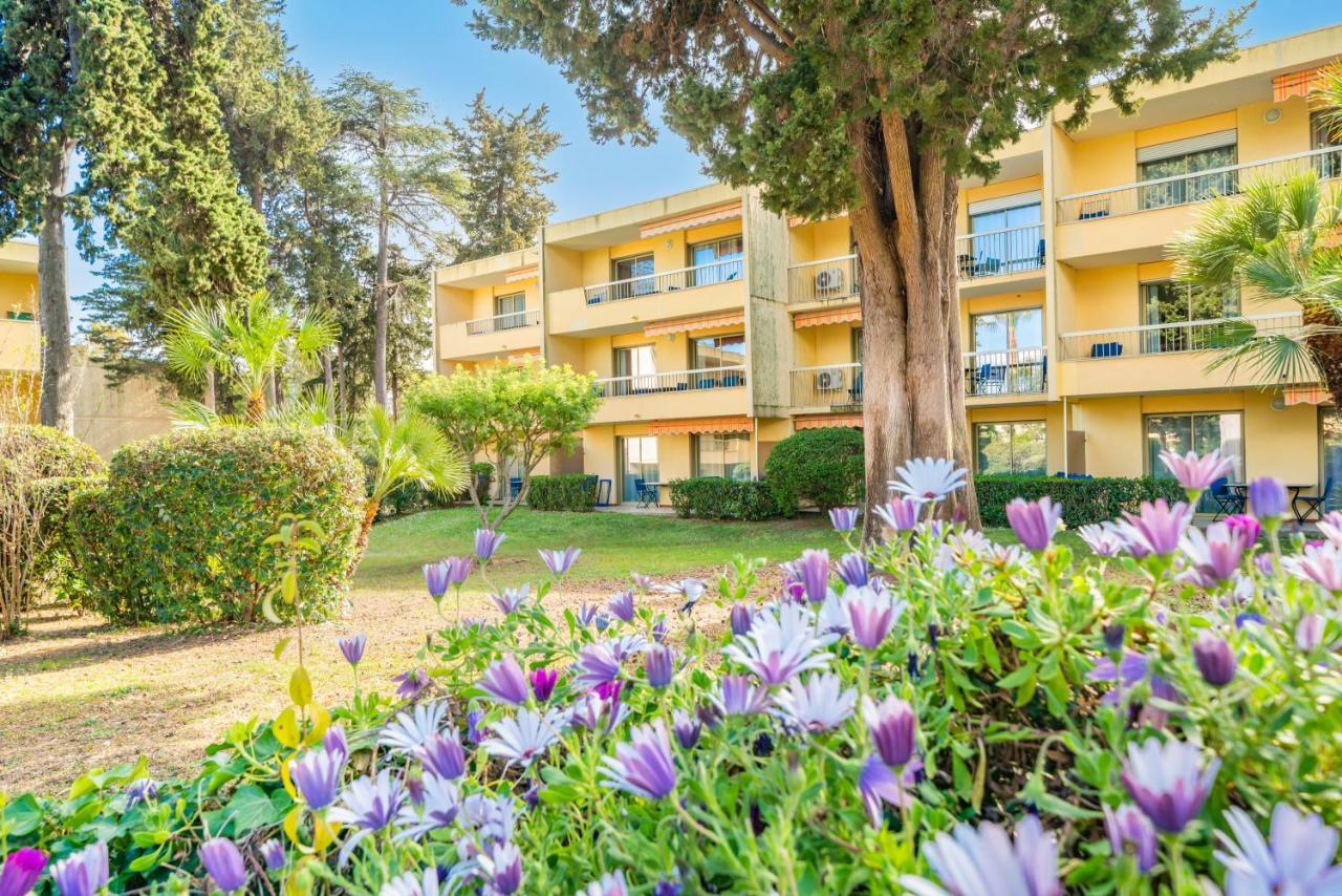 Spacious Apartment At A 5 Min Walk From The Beach Антиб Екстериор снимка
